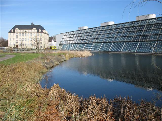 Wissenschaftspark mit Arbeitsgericht